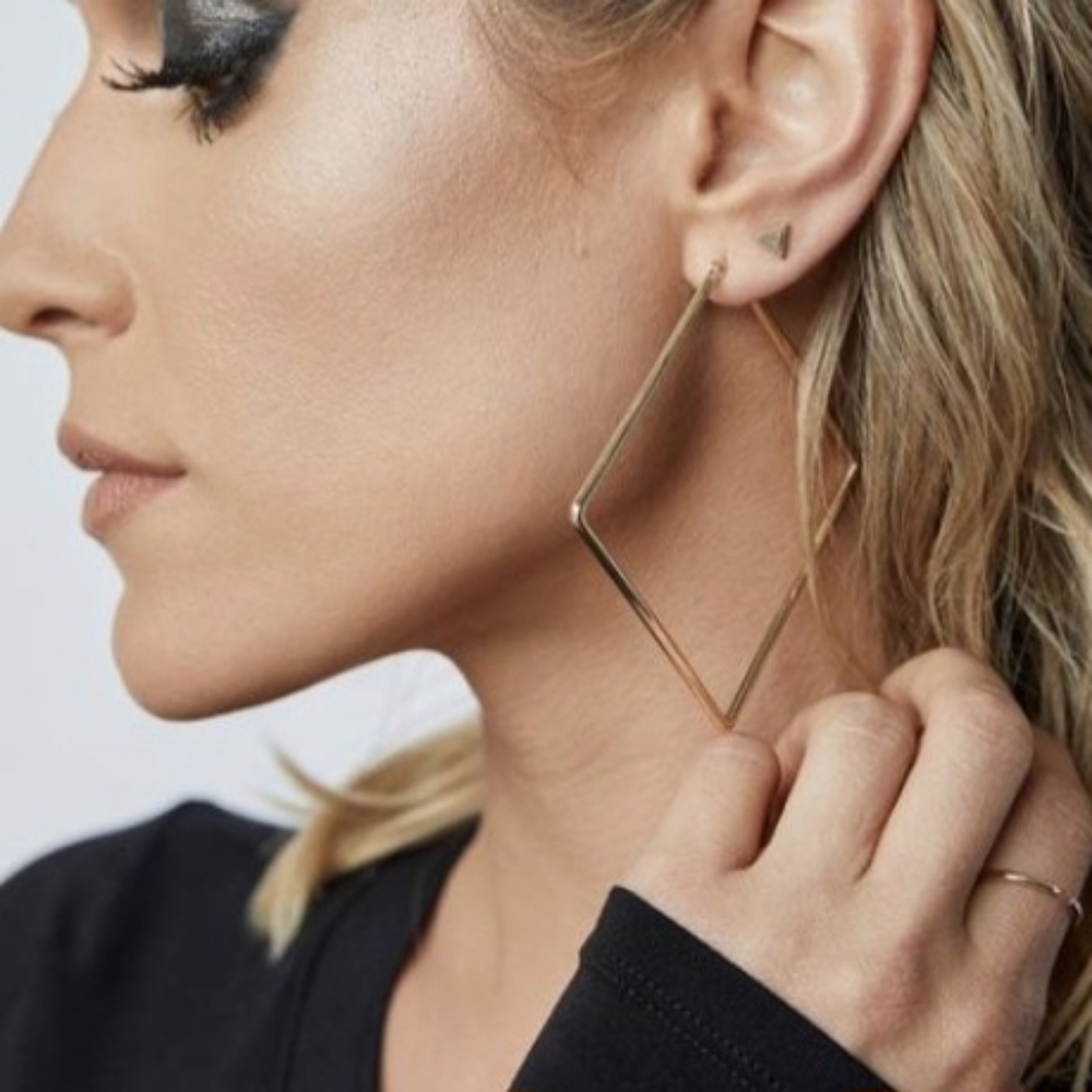 Gold Earrings Studs Squere Graphic Hoop 14k Gold-plated